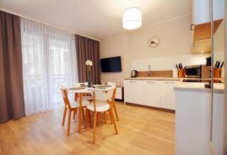 Апартаменты Apartamenty Sun & Snow Rezydencja Park Мельно One-Bedroom Apartment - 9 Orła Białego Street-1