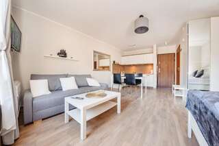 Апартаменты Apartamenty Sun & Snow Rezydencja Park Мельно Studio Apartment - 11 Orła Białego Street-3