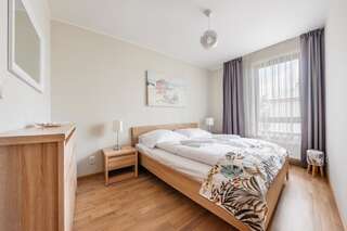 Апартаменты Apartamenty Sun & Snow Rezydencja Park Мельно One-Bedroom Apartment - 11 Orła Białego Street-4